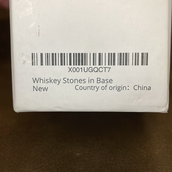 Gold Whiskey Stones - NWT - Picture 5 of 5
